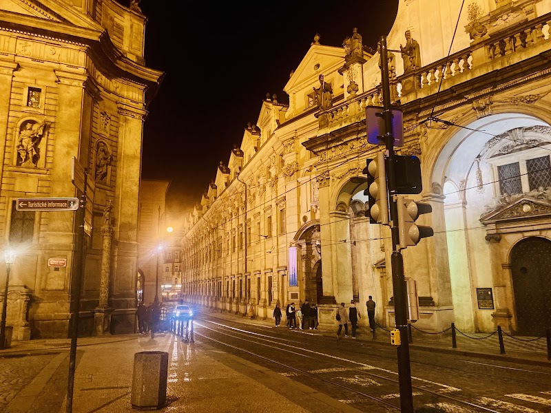 Křižovnické nám. 3 - Křižovnické nám. 3, Staré Město, 110 00 Praha-Praha 1, Czechia