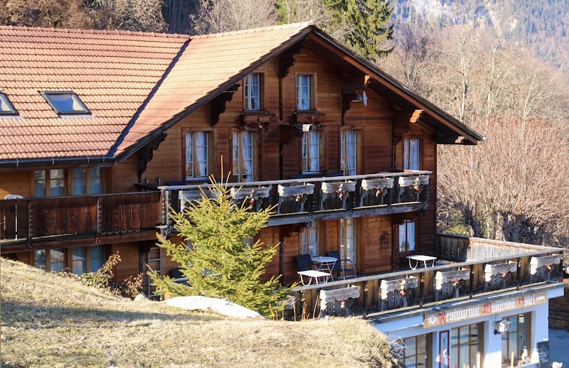 Hotel & Restaurant Waldrand Isenfluh - Hotel & Restaurant Waldrand Isenfluh Hofstettli 4185A, 3822 Isenfluh, Switzerland