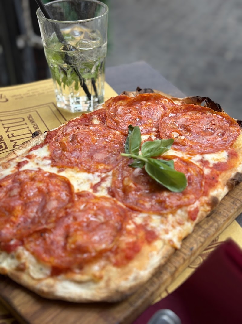 La Nuova Piazzetta - La Nuova Piazzetta Vicolo del Buon Consiglio, 23/a, 00184 Roma RM, Italy