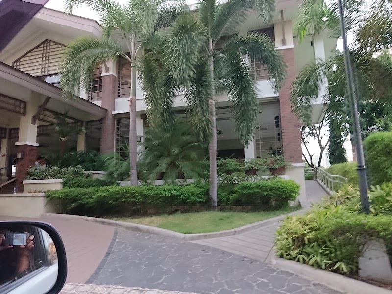 Siena Park Residences - Siena Park Residences, W Service Rd, Bicutan, Parañaque, 1709 Metro Manila, Philippines