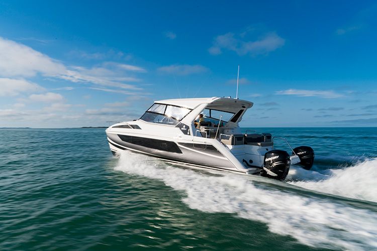 Blue Water Charter Phuket - Blue Water Charter Phuket Subdistrict, Tambon Ko Kaeo, Phuket, Chang Wat Phuket 83000, Thailand