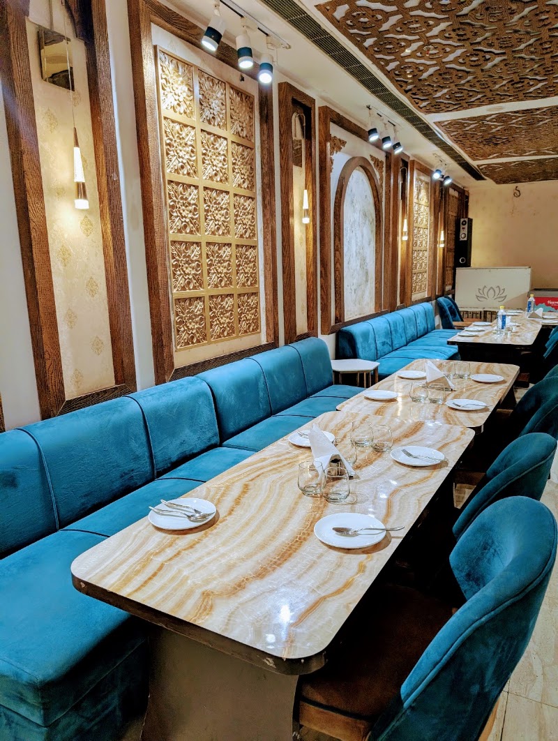 Kutumb Restaurant - Kutumb Restaurant S S Plaza, Block A, Sector 47, Gurugram, Haryana 122018, India