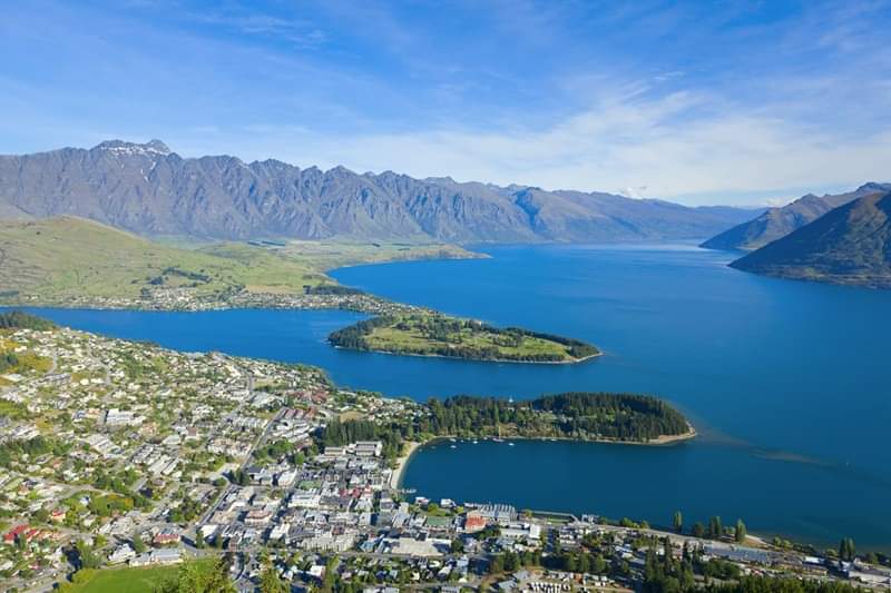 Lake Wakatipu