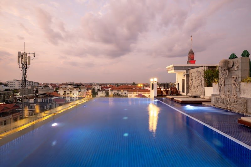 Two Seasons Siem Reap Hotel - Two Seasons Siem Reap Hotel, Angkor Night Market St, Krong Siem Reap 17252, Cambodia