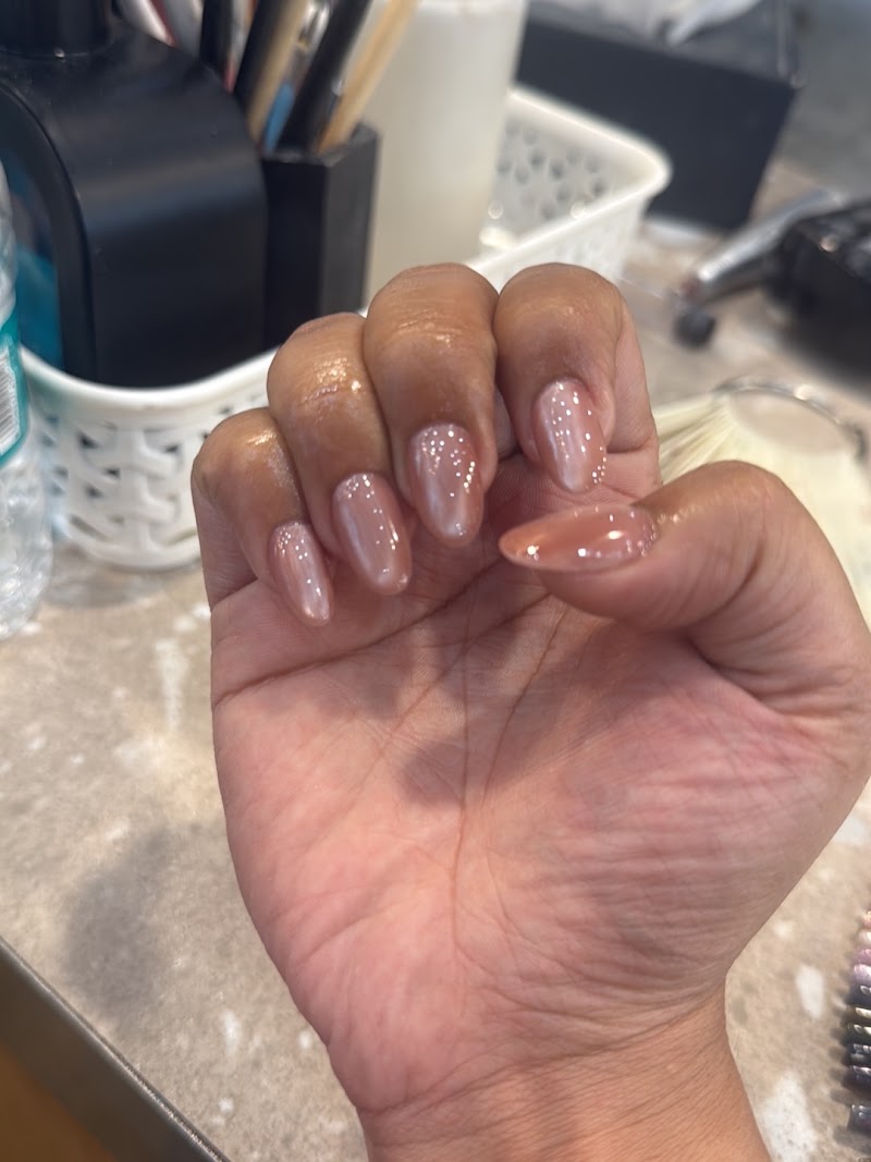 Geetanjali Salon | Nexus Elante, Chandigarh - Geetanjali Salon | Nexus Elante, Chandigarh, Shop No 209, Second Floor, Elante Mall, nearby Hamley's Toys, Industrial Area Phase I, Chandigarh, 160002, India
