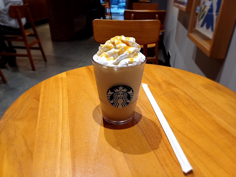 Starbucks - Starbucks 721, Chinmaya Mission Hospital Rd, 1st Stage, First Stage, Defence Colony, Indiranagar, Bengaluru, Karnataka 560038, India