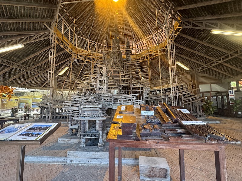 The Sanctuary of Truth Museum - The Sanctuary of Truth Museum 206, 2 Soi Na Kluea 12, Muang Pattaya, Amphoe Bang Lamung, Chang Wat Chon Buri 20150, Thailand