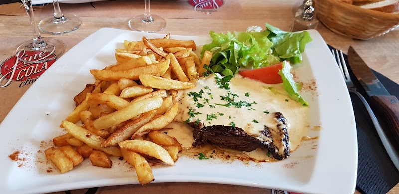 Le Beaulieu - Le Beaulieu 177 Rue de Famars, 59300 Valenciennes, France