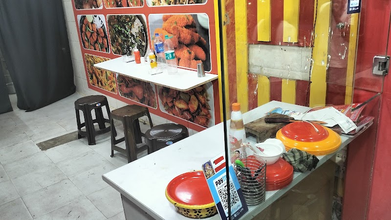 A1 Moradabadi and Hyderabadi Biryani Corner - A1 Moradabadi and Hyderabadi Biryani Corner, Shop no, 1, New Colony Rd, Rattan Garden, Shivpuri Extension, Mod, Gurugram, Haryana 122001, India