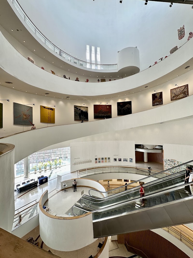 Bangkok Art & Culture Centre - Bangkok Art & Culture Centre 939 Rama I Rd, Khwaeng Wang Mai, Pathum Wan, Krung Thep Maha Nakhon 10330, Thailand