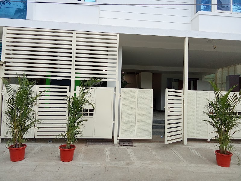 Zolo Anoop - Unisex PG in Koramangala