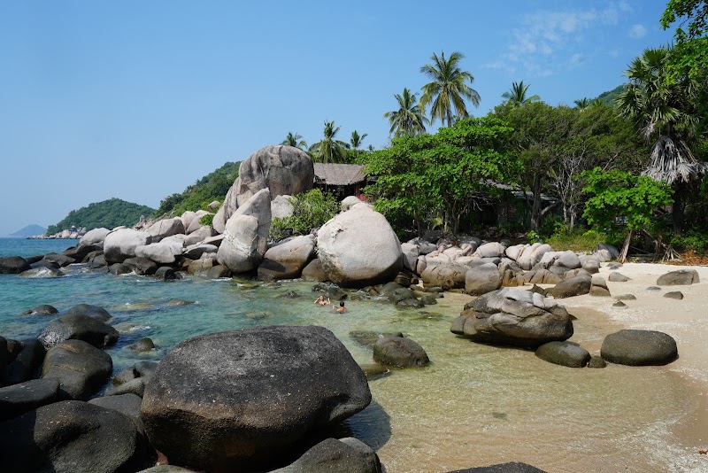 หาดทรายนวล - หาดทรายนวล, Unnamed Road, 3RC8+WGM ตำบล เกาะเต่า อำเภอเกาะพะงัน สุราษฎร์ธานี 84280, Thailand