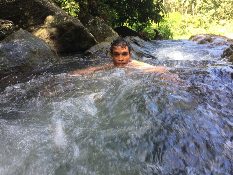 Biso Dola Ella - Biso Dola Ella, V78C+9WC, Dehiowita Road, Eheliyagoda, Sri Lanka