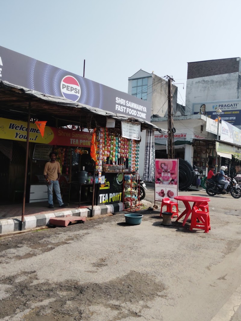 Namaste Kota Restaurant & Cafe - Namaste Kota Restaurant & Cafe Plot No. 1, Gyan Sarovar Colony, near Trikuta Mandir, Tiraya, Kunadi, Electricity Board Area, Kota, Rajasthan 324008, India
