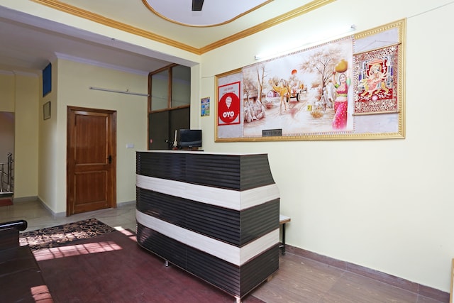 OYO Flagship Lake View Inn - OYO Flagship Lake View Inn, June Estate, Bhimtal, Nainital, Harinagar Chanddeva, Uttarakhand 263136, India