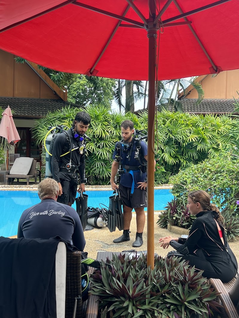 Darling Divers Phuket - Darling Divers Phuket 45, T 8 Soi Jaofa 39, Tambon Chalong, Amphoe Mueang Phuket, Chang Wat Phuket 83000, Thailand