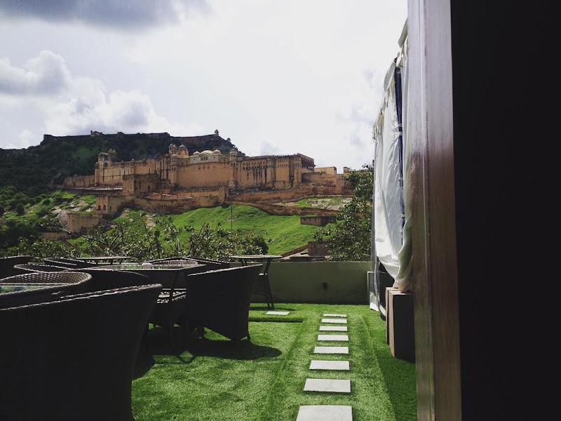 The Stag Rooftop Restro cafe & lounge - The Stag Rooftop Restro cafe & lounge Devisinghpura, Amer Rd, Devisinghpura, Amer, Jaipur, Rajasthan 302028, India
