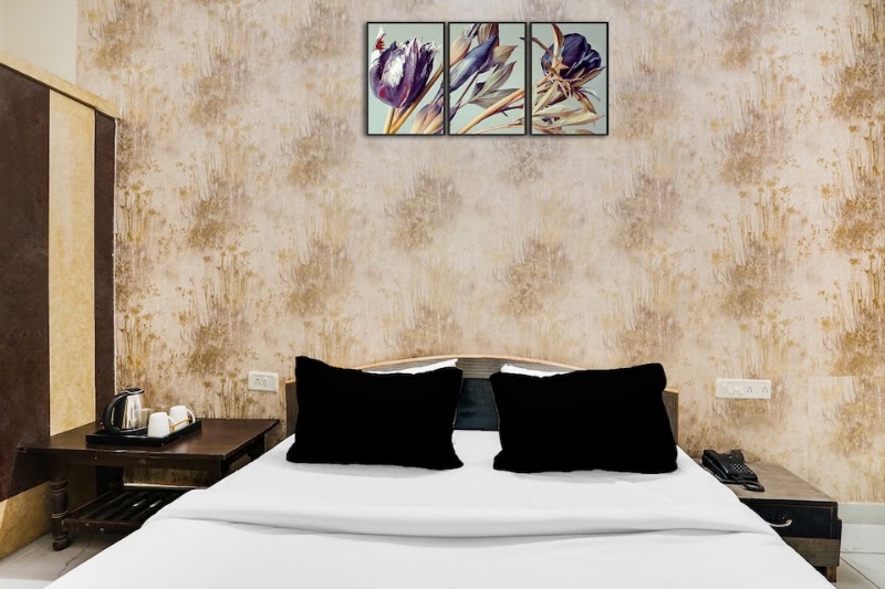 Super Hotel O by OYO Radhaswami Nagar Formerly Chinnar - Super Hotel O by OYO Radhaswami Nagar Formerly Chinnar 3, Iskcon Rd, near Vijay Path, Radhaswami Nagar, Mansarovar, Jaipur, Rajasthan 302020, India