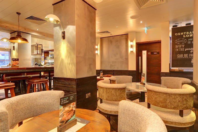 hub by Premier Inn London Westminster Abbey hotel - hub by Premier Inn London Westminster Abbey hotel 21 Tothill St, London SW1H 9LL, UK