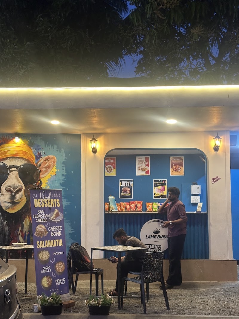 LAMB BURG EATERY - LAMB BURG EATERY, ikku bhais, near thekke aalmav, Triprayar, Kerala 680567, India