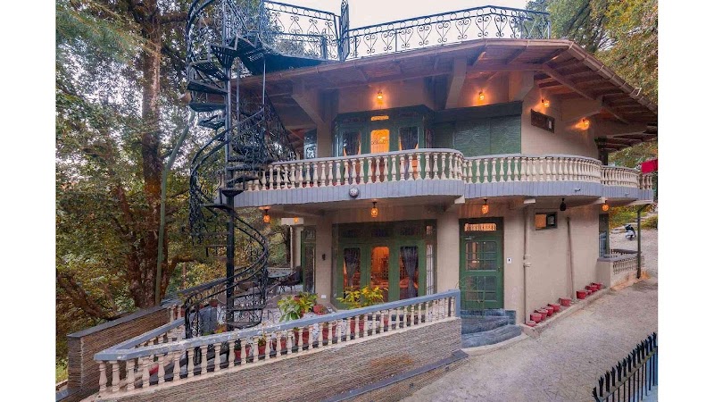 StayVista at Villa 360 in Nainital | 5 BHK Luxury Villa - StayVista at Villa 360 in Nainital | 5 BHK Luxury Villa Hill, Ayarpatta, Nainital, Uttarakhand 263001, India