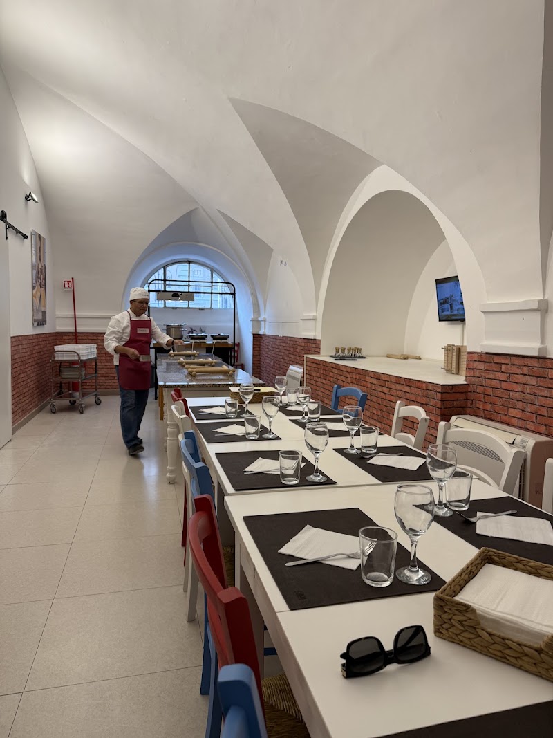 Pastamania - Experience in Rome - Pastamania - Experience in Rome, Via della Gatta, 14, 00186 Roma RM, Italy