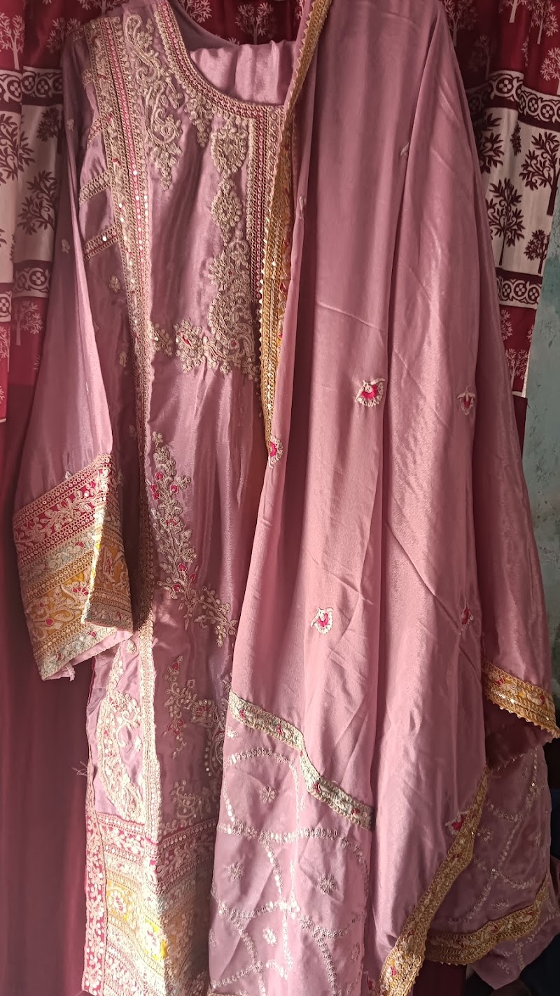 Chandni Brand Dresses - Chandni Brand Dresses Shop No 19, Kherwadi Rd, Kherwadi, Bandra East, Mumbai, Maharashtra 400051, India
