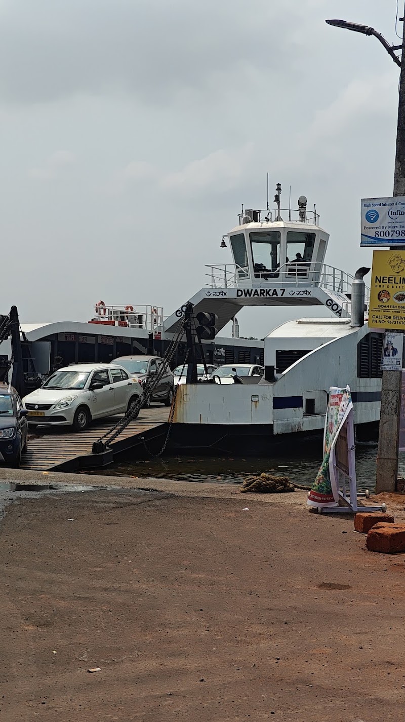 Chorao Ferry - Chorao Ferry, GV47+9M8, National Hwy 4A Bypass Rd, Ribandar, Goa 403006, India