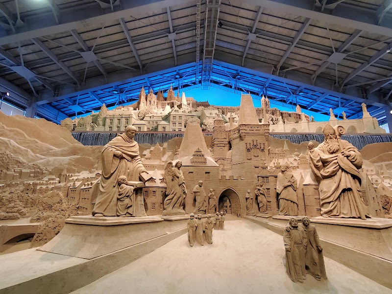 The Sand Museum - The Sand Museum, Japan, 〒689-0105 Tottori, Fukubechō Yuyama, ２０８３−１７ 鳥取砂丘砂の美術館