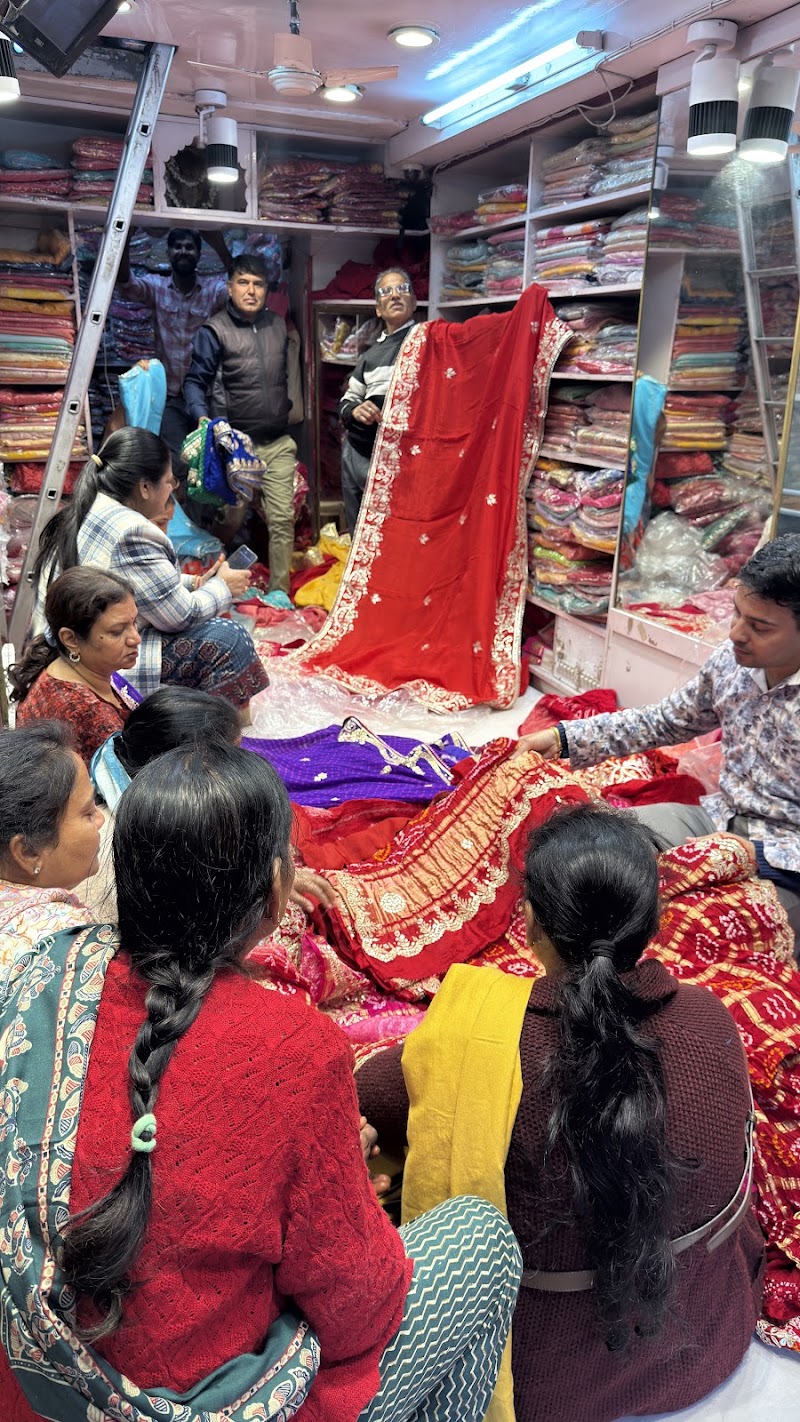 Bhorilal Gopaldas Rajoria - Bhorilal Gopaldas Rajoria 200, Johari Bazar Rd, Badi Choupad, Pink City, Jaipur, Jaipur Nagar Nigam Area, Rajasthan 302003, India