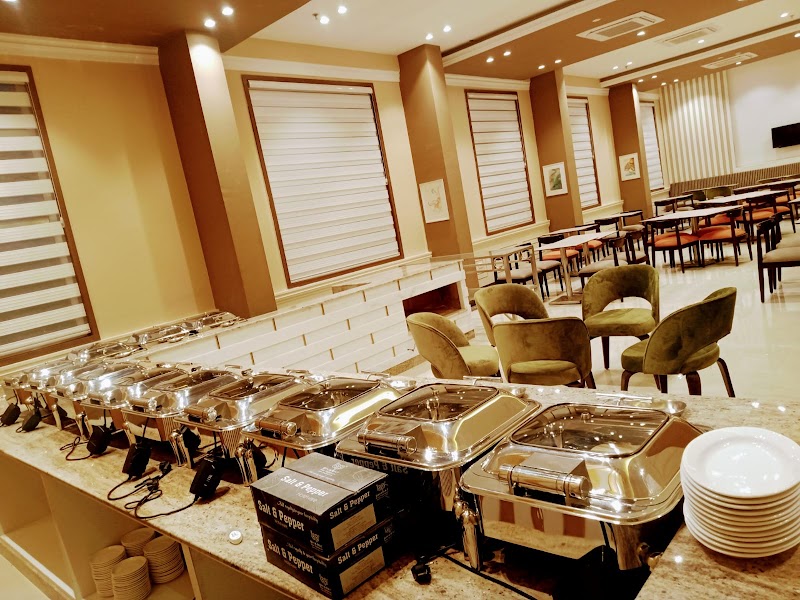Starlit Suites Tirupati - Starlit Suites Tirupati Temple Town, Saamavaayi Rd, behind Sree Convention Centre, off Renigunta Road, Maargamu, Kothapalli, Tirupati, Andhra Pradesh 517501, India