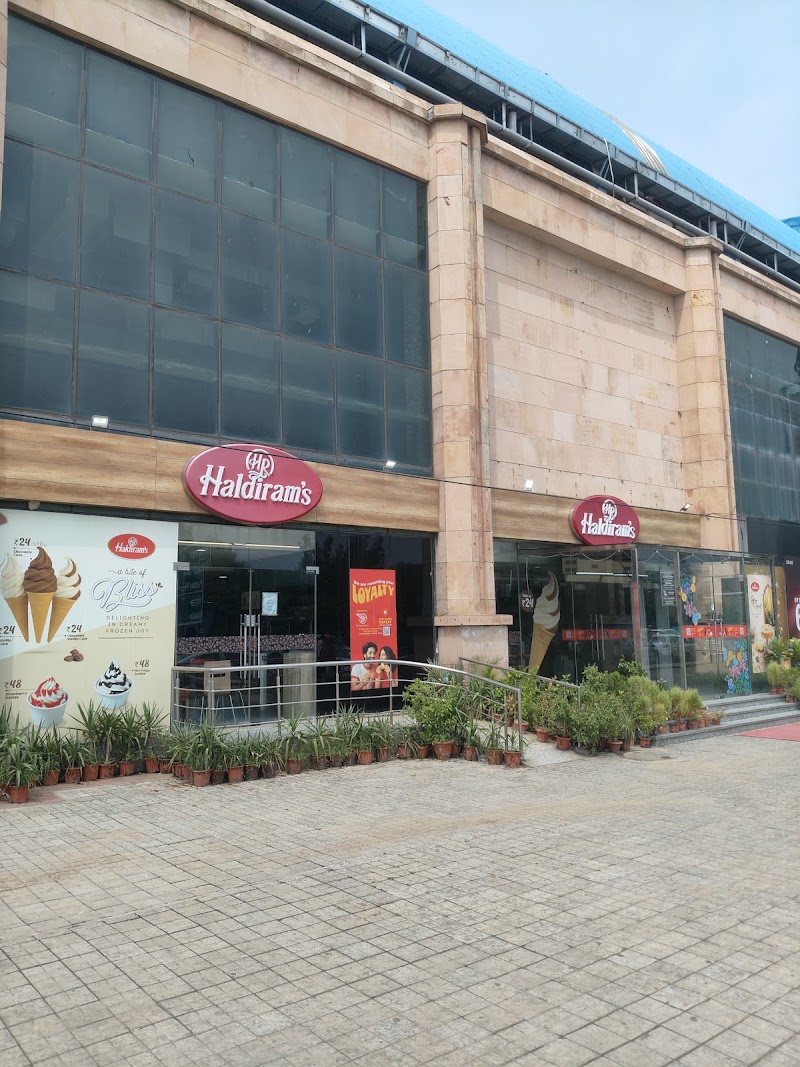 Haldiram's - Akshardham - Haldiram's - Akshardham, Shop No UG/09, Ground Floor, Parsvnath Mall, near Akshardham metro station, Pandav Nagar, New Delhi, Delhi, 110092, India