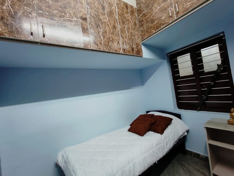 Ranga Shree Stay || HCG Hospital || SJU College - Ranga Shree Stay || HCG Hospital || SJU College 12/3, 12th Cross Rd, Sampangi Rama Nagara, Sampangi Rama Nagar, Bengaluru, Karnataka 560027, India