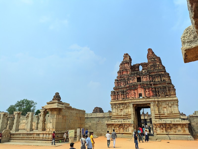 Hampi Shri Krishna Temple - Hampi Shri Krishna Temple, 8FJ6+454, Krishnapura, Karnataka 583239, India