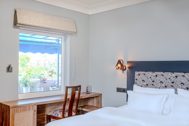 Girisadan - A City Centre Boutique Hotel - Girisadan - A City Centre Boutique Hotel 8, Sardar Patel Marg, Devi Niketan Compound, Dhuleshwar Garden, Hathroi, Jaipur, Rajasthan 302001, India