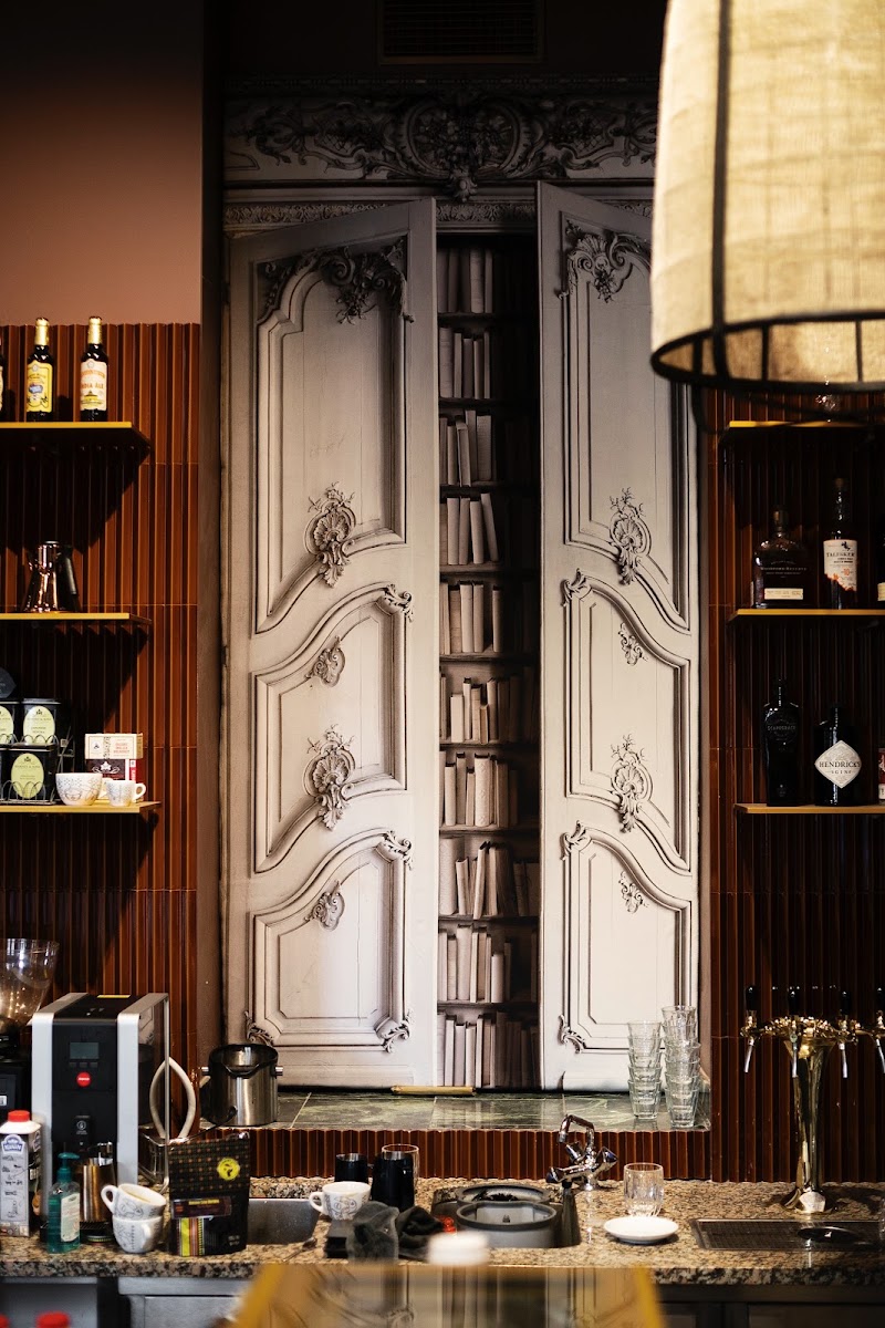 La Boheme Cafe - La Boheme Cafe Na Švihance 1, 120 00 Praha 2-Vinohrady, Czechia
