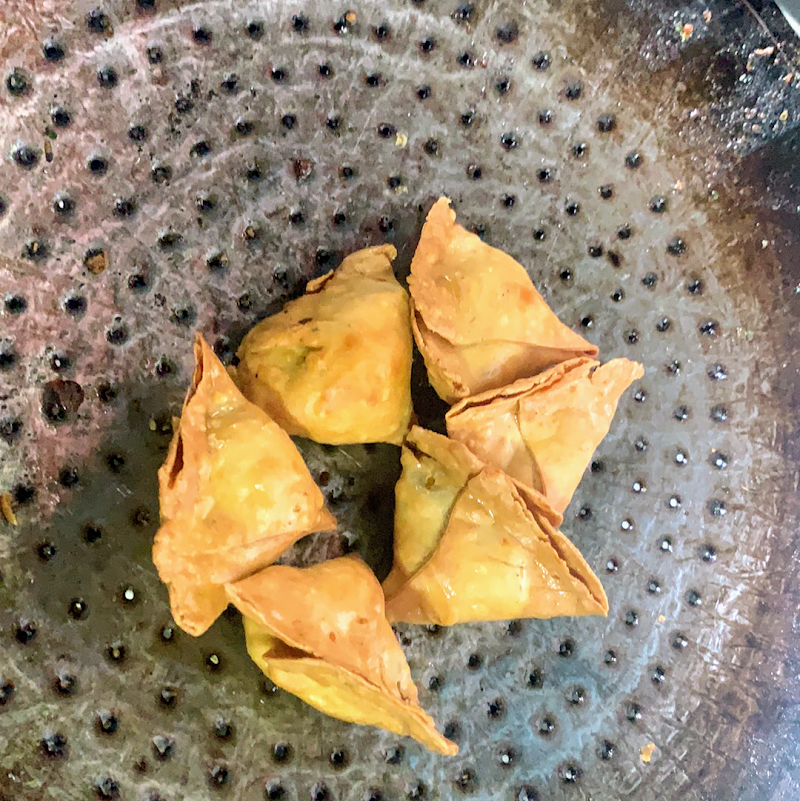 Bha- जी Samosa shop - Bha- जी Samosa shop, Block B, Vijay Nagar, Delhi, 110033, India