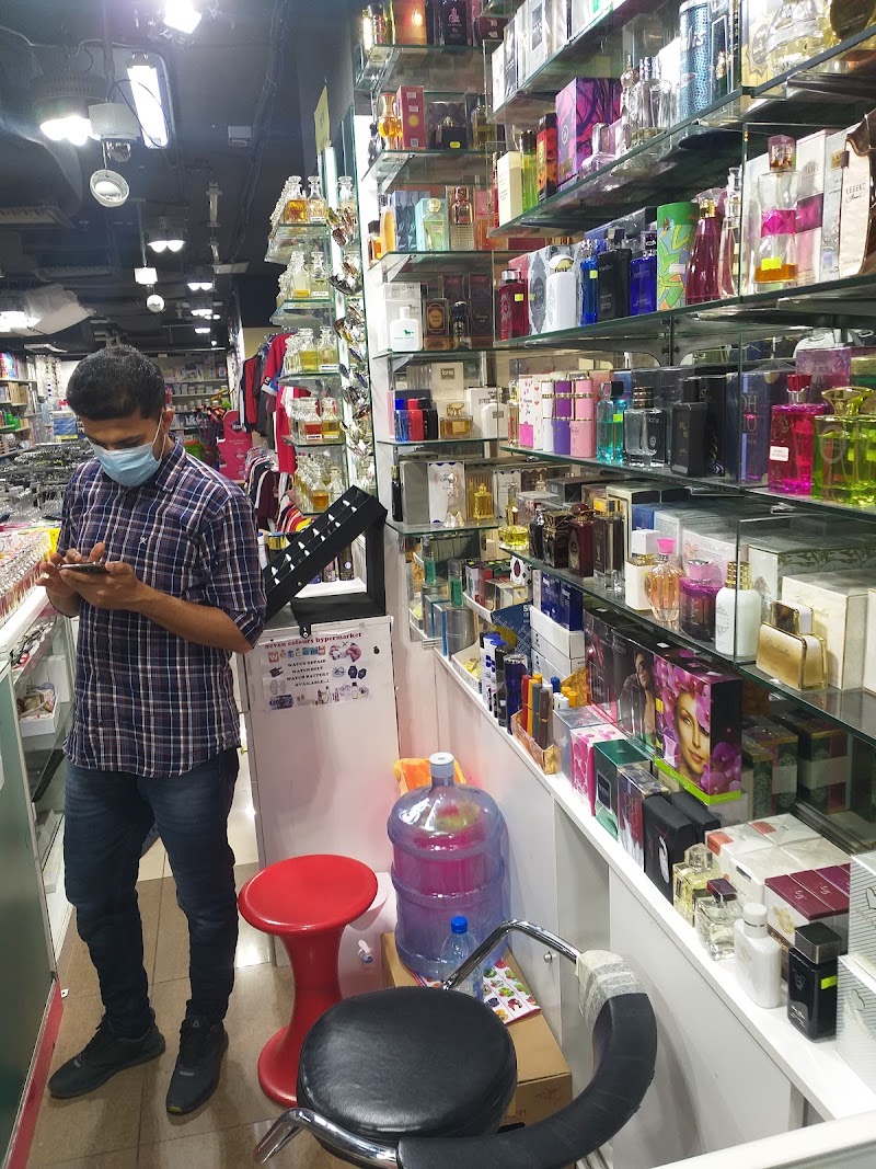 Seven Colours Hypermarket - Seven Colours Hypermarket, 7th Street - 1114 Zayed The First St - Al Zahiyah - E16 - Abu Dhabi - United Arab Emirates