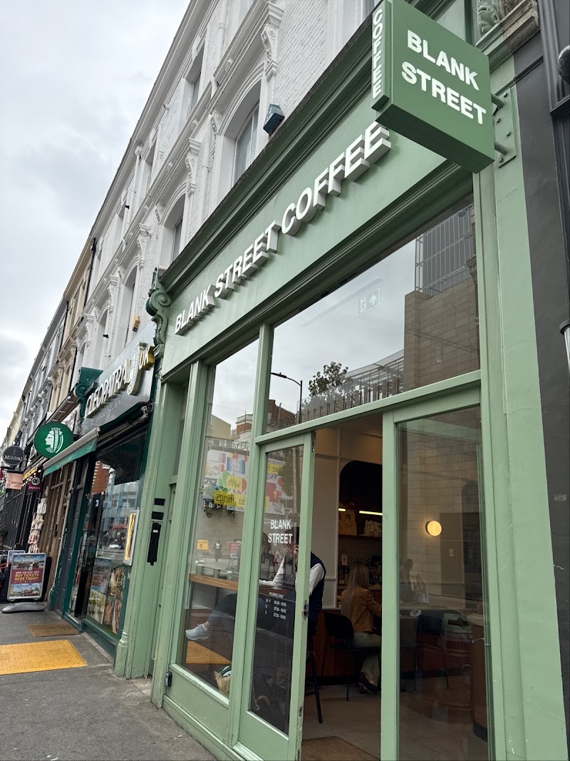 Blank Street Coffee - Blank Street Coffee 159 Praed St, Tyburnia, London W2 1RL, UK