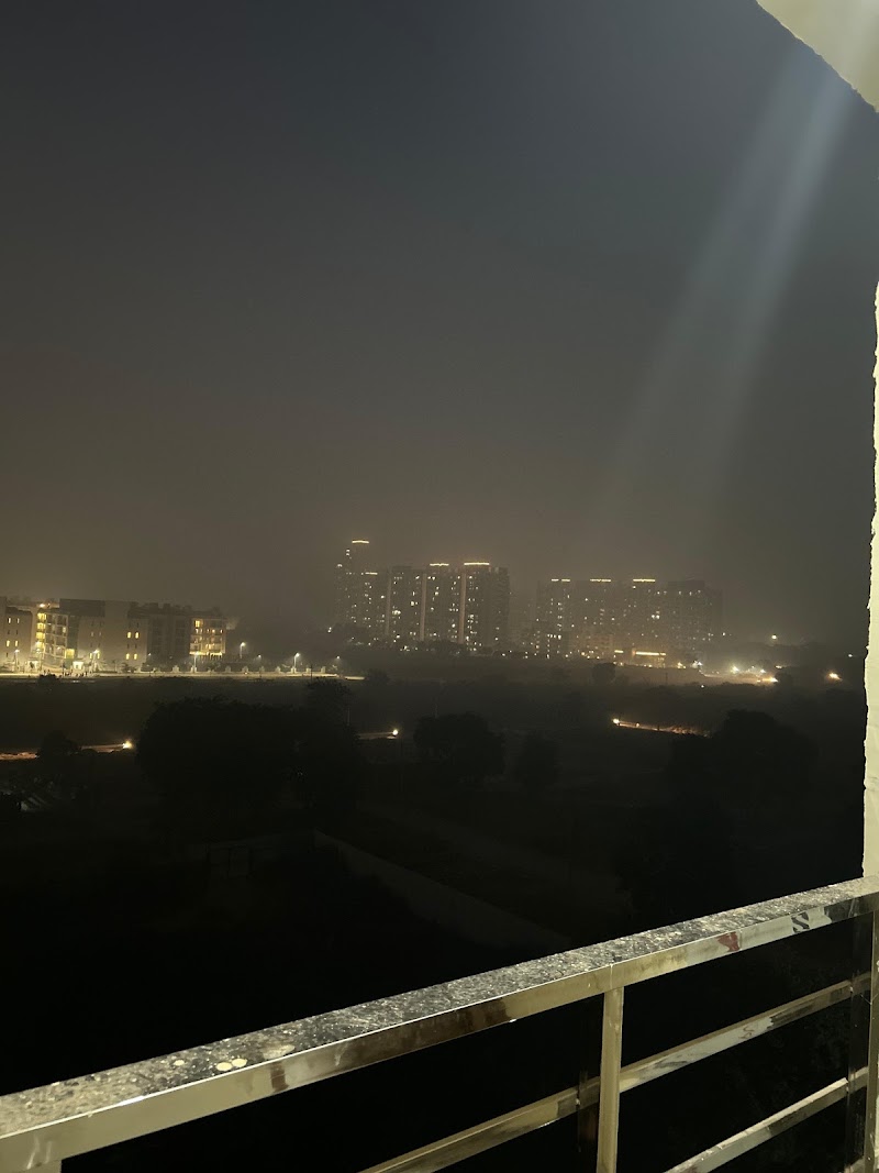 Secure Stay Co-Living Studio Apartment - Secure Stay Co-Living Studio Apartment, Fazilpur Jharsa, Sector 72, Gurugram, Haryana 122101, India
