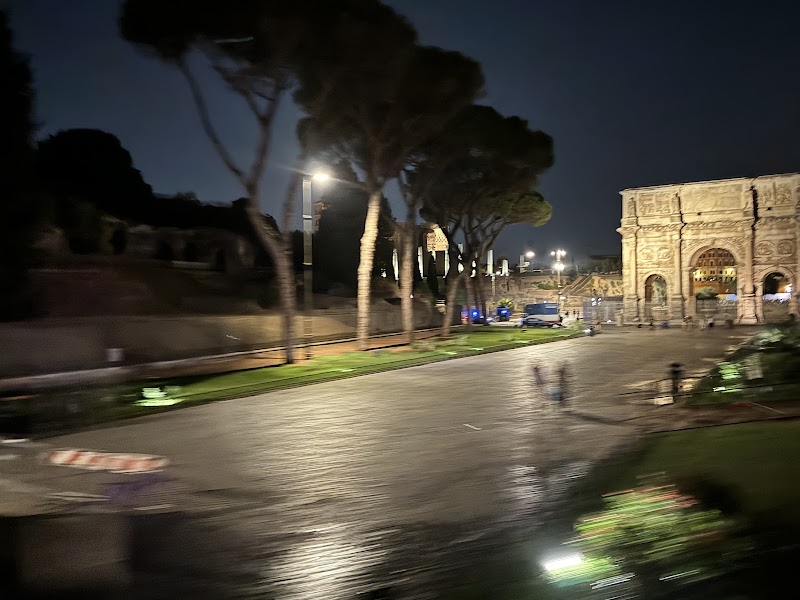 City Sightseeing Roma - Terminal B - City Sightseeing Roma - Terminal B, Via Giovanni Giolitti, 32, 00185 Roma RM, Italy