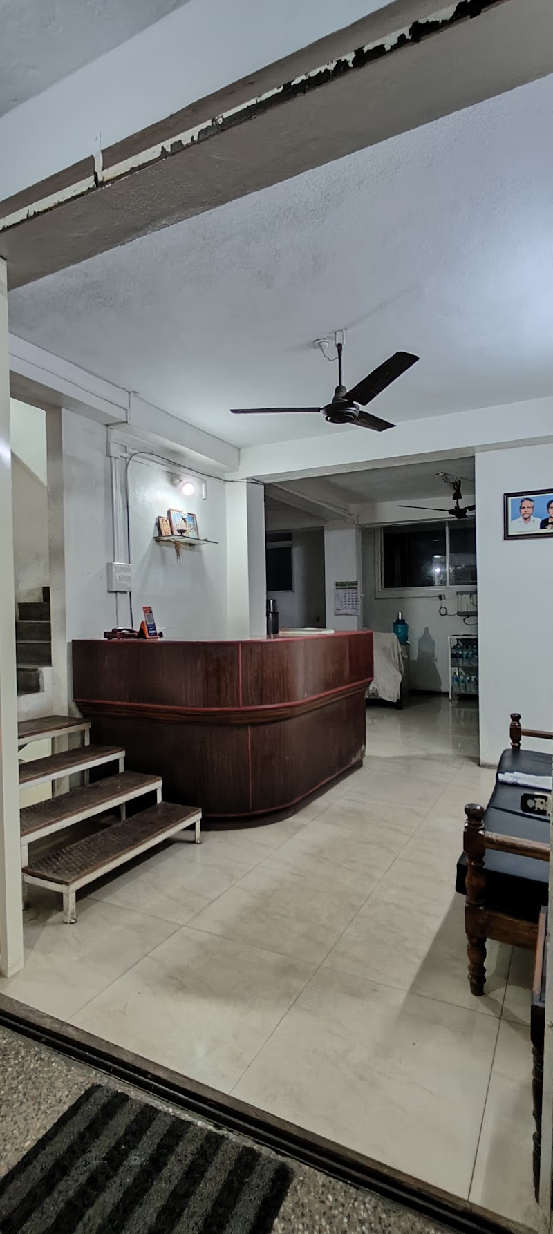 Hotel Bhavani Boarding & Lodging - Hotel Bhavani Boarding & Lodging 1st Floor, Shyam Complex, SH 37, Thenkpete, Maruthi Veethika, Udupi, Karnataka 576101, India