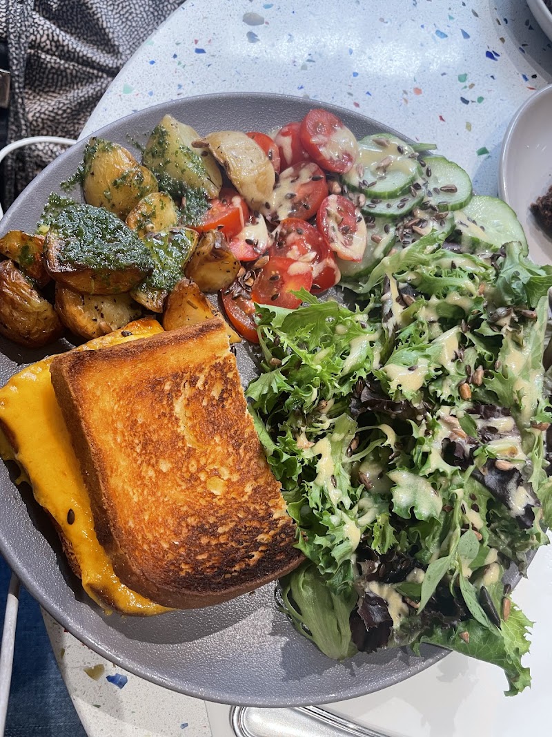 Noglu - Noglu 15 Rue Basfroi, 75011 Paris, France