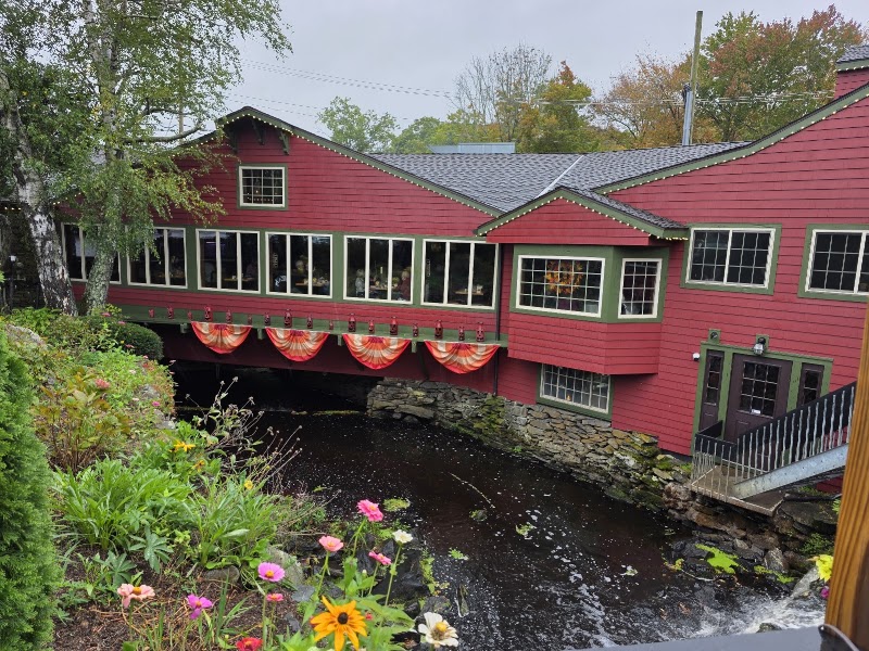 The Old Grist Mill Tavern - The Old Grist Mill Tavern 390 Fall River Ave, Seekonk, MA 02771, USA