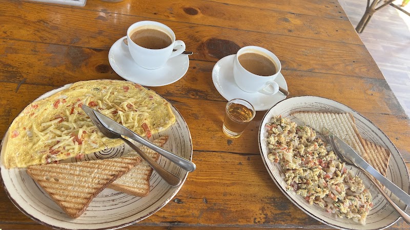 Ton‘s Café and Staycation ( Taste of Nature ) - Ton‘s Café and Staycation ( Taste of Nature ) 225G+3R7, Ourem Rd, Mohanbagh, Palolem, Canacona, Goa 403702, India