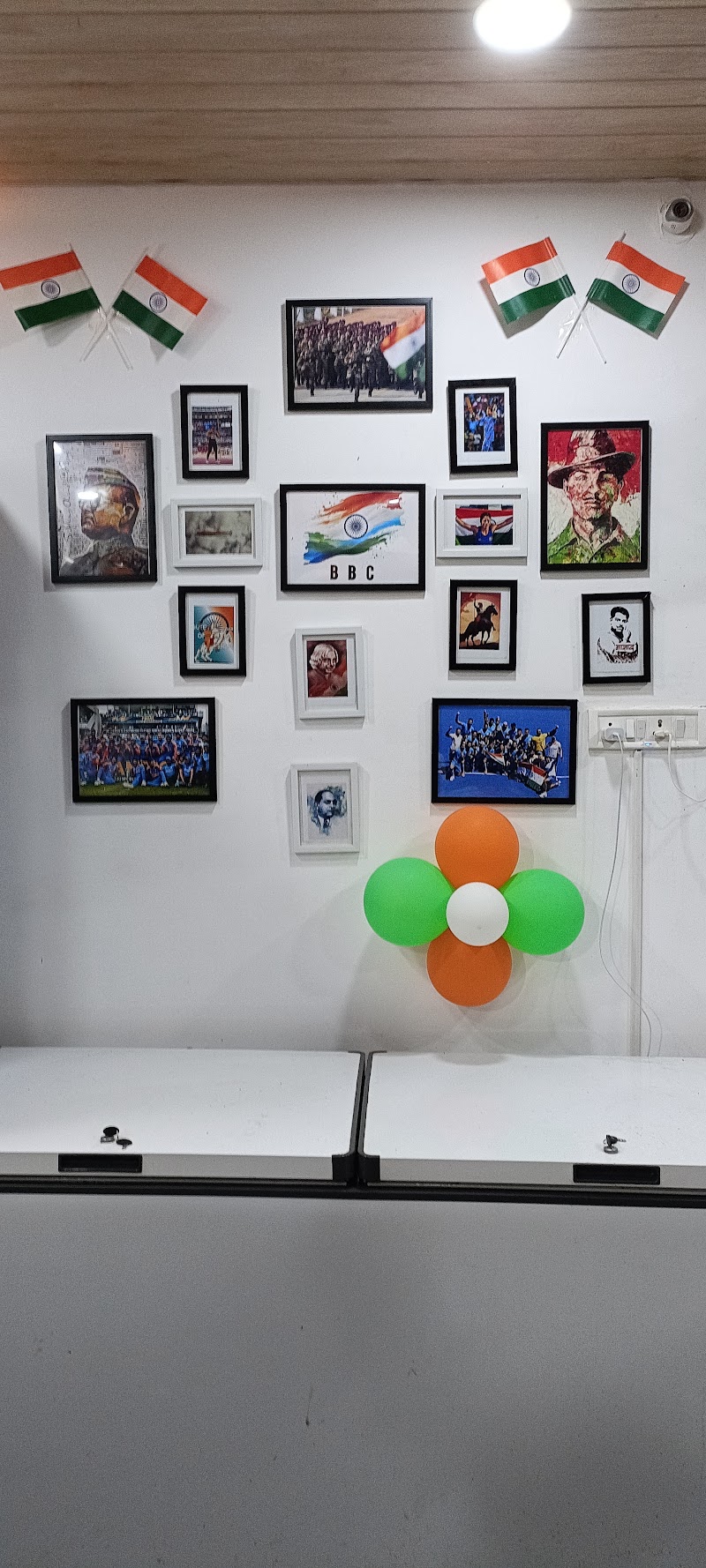 Big Bro Cafe - Big Bro Cafe Kota Rd, in front of ICICI bank, Ramnagar, Raipur, Chhattisgarh 492010, India