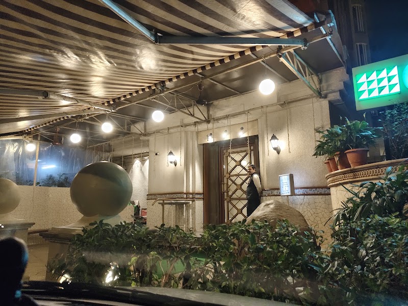 Garden Court Restaurant