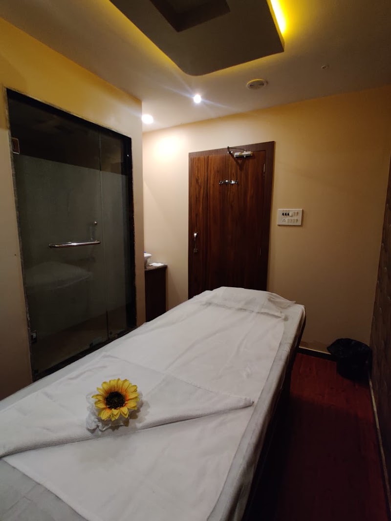 Royal Oak Spa - Spa In Goa - Royal Oak Spa - Spa In Goa 1st Floor, D Wing, 18th June Rd, opposite Reborn Hair Beauty, Altinho, Panaji, Goa 403001, India