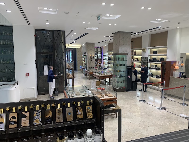 Beymen Nişantaşı - Beymen Nişantaşı, Harbiye, Abdi İpekçi Cd. 23/1, 34365 Şişli/İstanbul, Türkiye