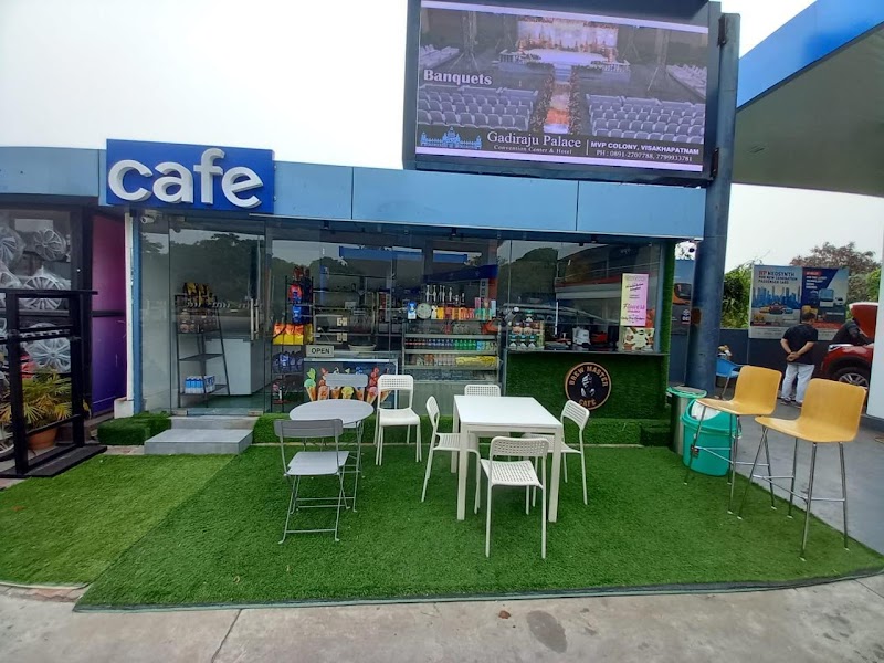BREW MASTER CAFE - BREW MASTER CAFE Shop no-5, Chinna Waltair Main Rd, beside Car Hub Accessories, inside HP Millennium Grand Outlet, HPCL Colony, Pandurangapuram, Visakhapatnam, Andhra Pradesh 530003, India